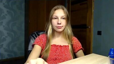 molli_and_tom public webcam profile photo 10