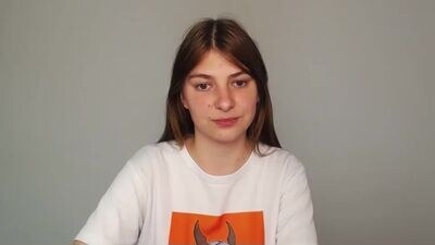 molllyyy_ public webcam profile photo 3