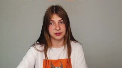 molllyyy_ public webcam profile photo 7