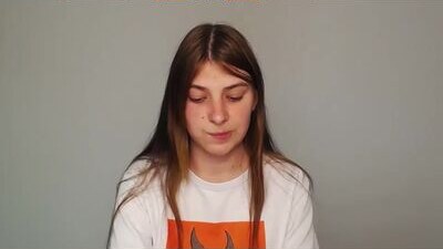 molllyyy_ public webcam profile photo 10