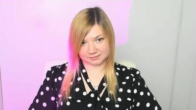 molly_moree public webcam profile photo 5