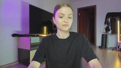 mollydangerous public webcam profile photo 4