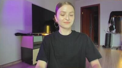 mollydangerous public webcam profile photo 7