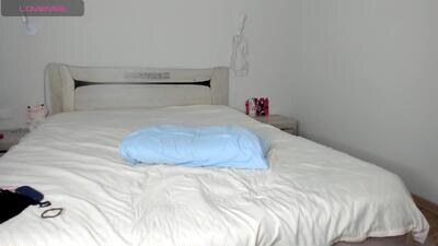 mollylly823 public webcam profile photo 3