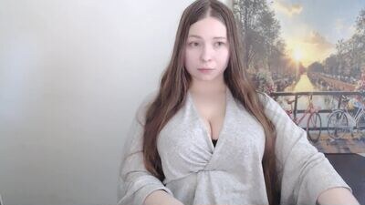 mollymonn public webcam profile photo 4