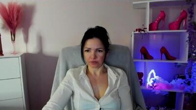mollymoon40 public webcam profile photo 9