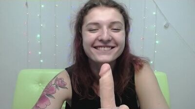 mollytravis public webcam profile photo 8
