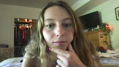 mommamia12 public webcam profile photo 5