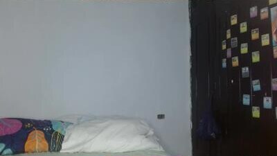 mommy__uwu public webcam profile photo 7