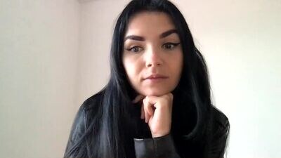 mommyyummy24 public webcam profile photo 3
