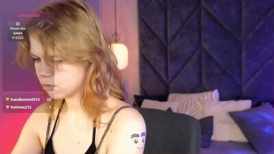 mona_pearcy public webcam profile photo 6