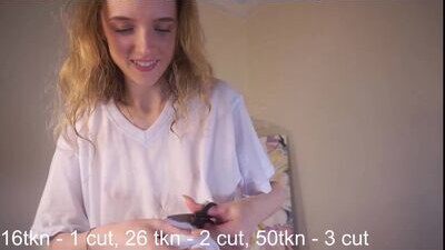 monaelin public webcam profile photo 5