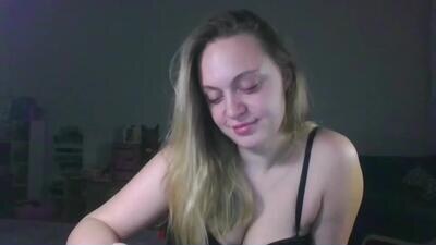 monarise public webcam profile photo 3