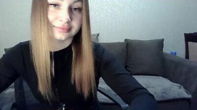 monica_211 public webcam profile photo 8