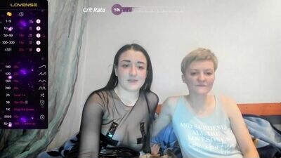 monica_phoebe public webcam profile photo 2