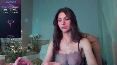monica_vi public webcam profile photo 9