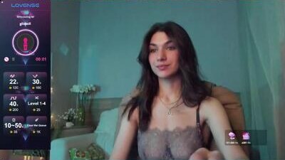 monica_vi public webcam profile photo 10
