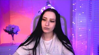 monicalowes public webcam profile photo 6