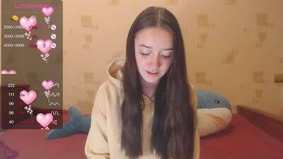 monicamoons public webcam profile photo 2