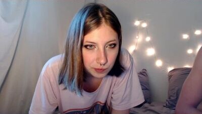 moon_kitten_bbl public webcam profile photo 5