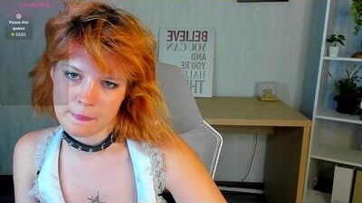 moon_starry public webcam profile photo 9