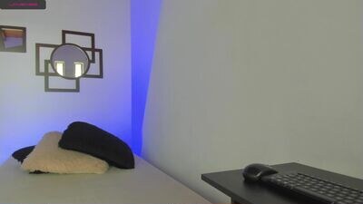 moon_swt_ public webcam profile photo 2