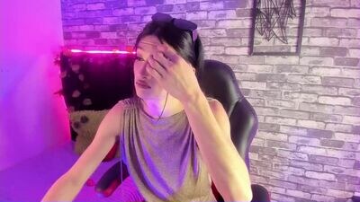 moonfiredance public webcam profile photo 2