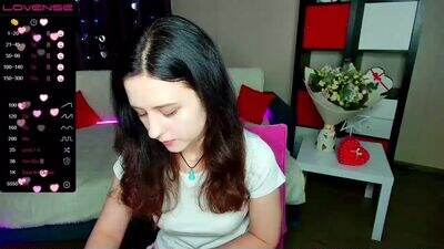 moonglory public webcam profile photo 2