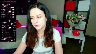 moonglory public webcam profile photo 3
