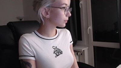 moonless_ public webcam profile photo 5