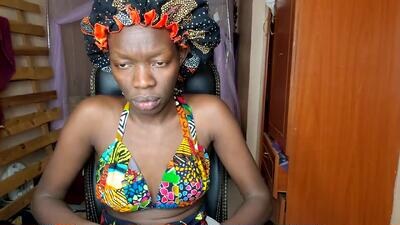 mouthymiss public webcam profile photo 2