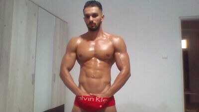 mr_fitness_xxx public webcam profile photo 2