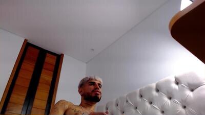 mr_jordan2310 public webcam profile photo 3