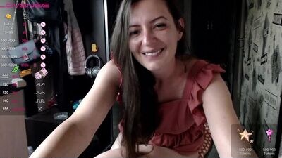 mrs__le public webcam profile photo 3