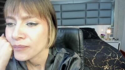 mrs_regina_clk public webcam profile photo 3