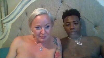 mslovelymarilyn public webcam profile photo 3