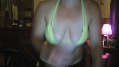 much69hot public webcam profile photo 10