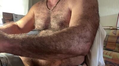 muscledadbear public webcam profile photo 3