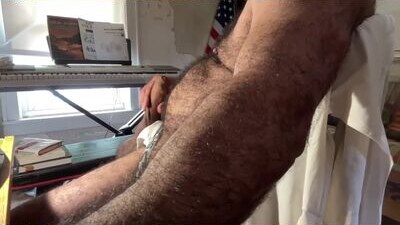 muscledadbear public webcam profile photo 10