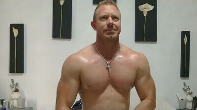 muscledaddy69s public webcam profile photo 6