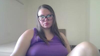 musechic_wild public webcam profile photo 4