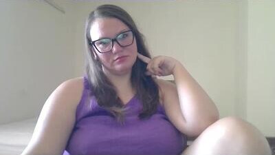 musechic_wild public webcam profile photo 6