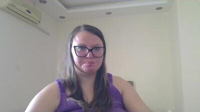 musechic_wild public webcam profile photo 9