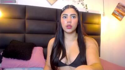 mya_herrera public webcam profile photo 2