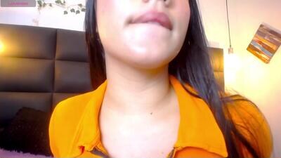 mya_herrera public webcam profile photo 4