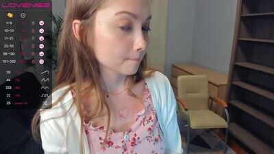 mycheeks4u public webcam profile photo 4