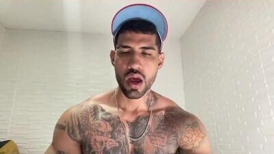 myke_esthetic public webcam profile photo 5