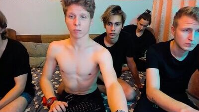 myles_foxy public webcam profile photo 7