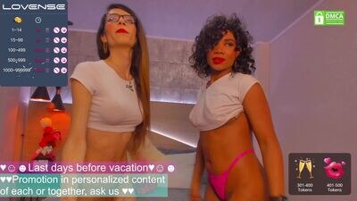 nadiabenz_ public webcam profile photo 3