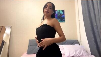 nadinevanni public webcam profile photo 5